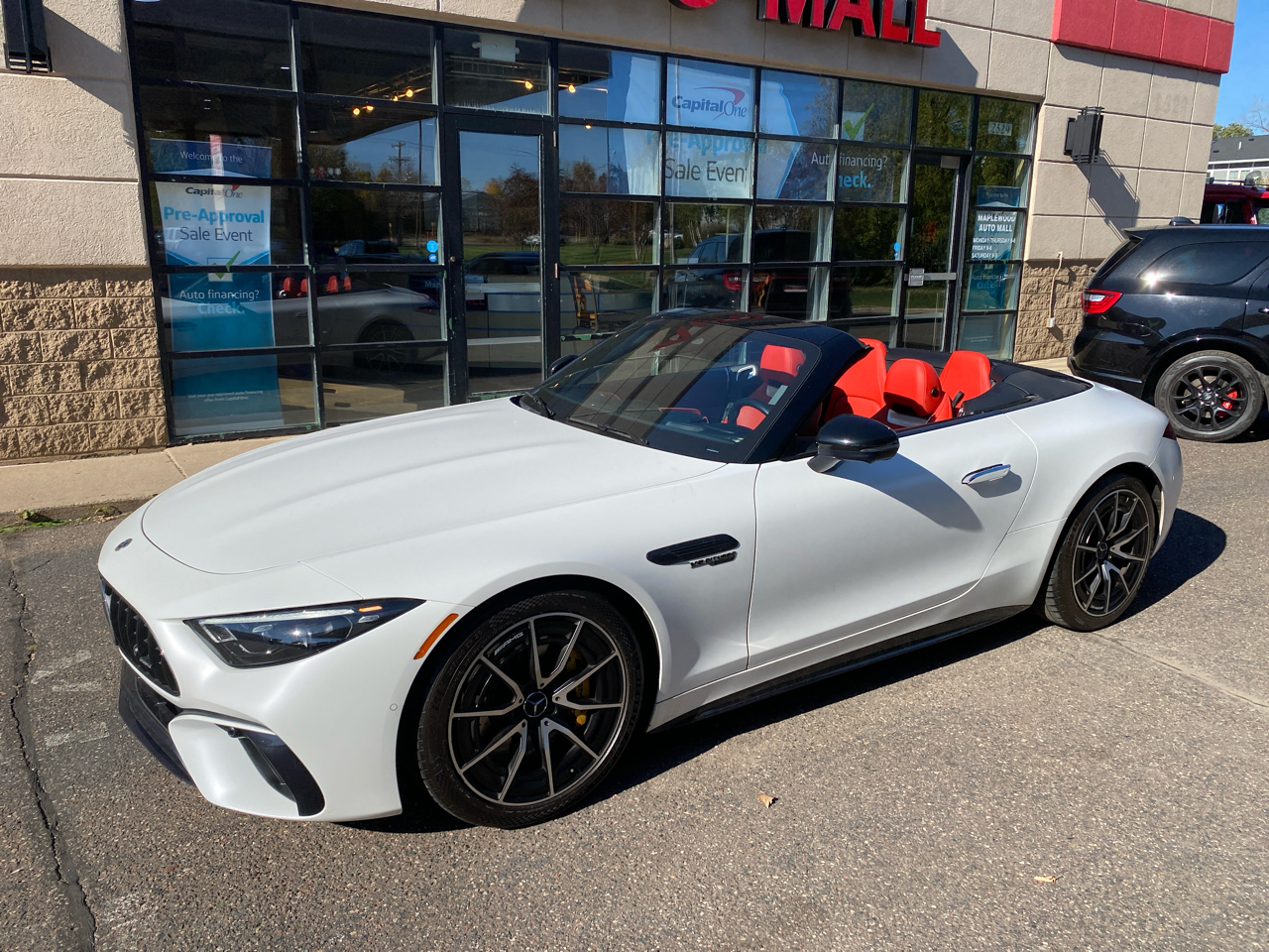 Mercedes-Benz SL-Class 2dr Roadster SL 63 AMG 2022 Mercedes-Benz SL-Class 2dr Roadster SL 63 AMG 2022