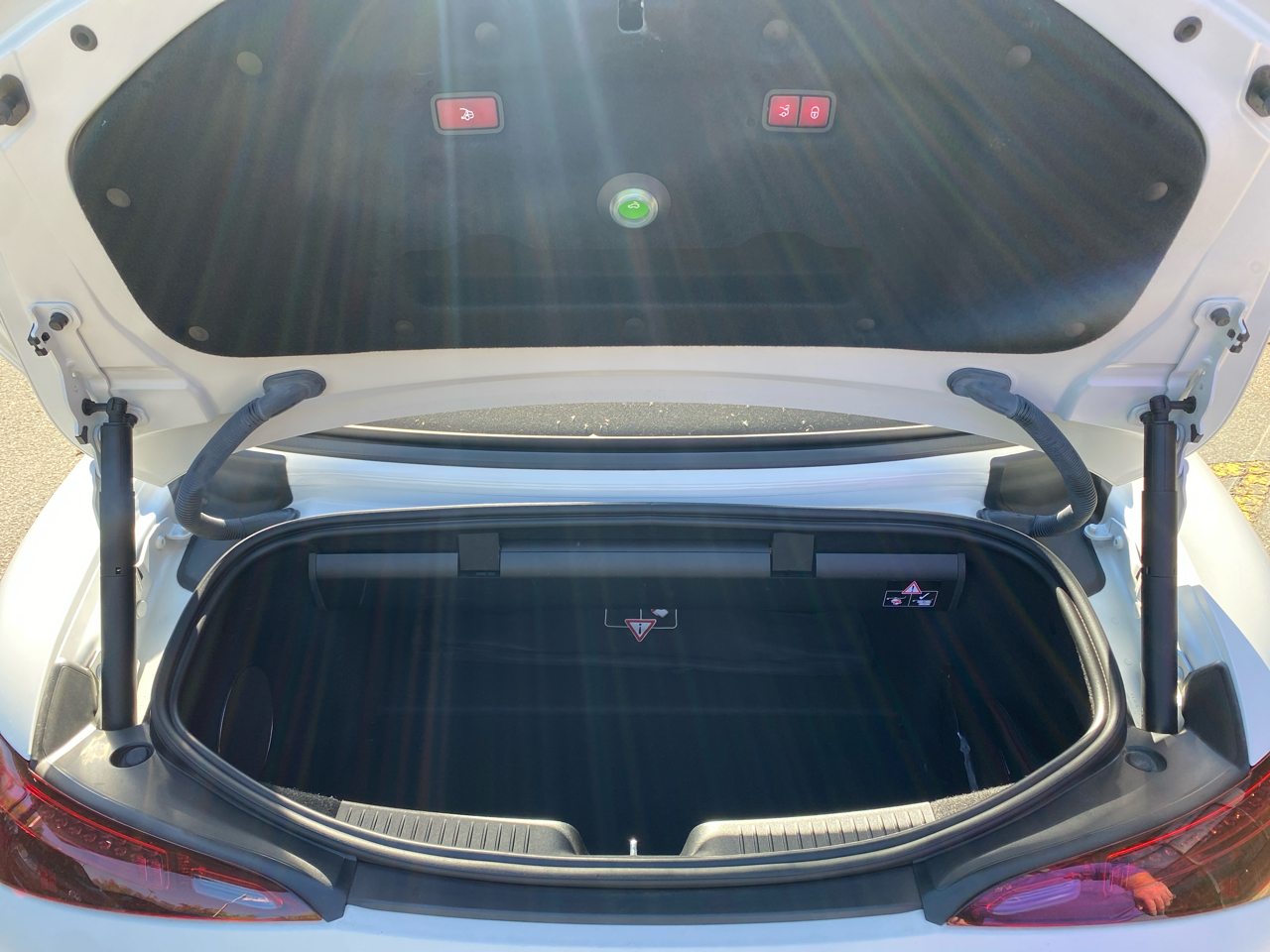 Mercedes-Benz SL-Class 2dr Roadster SL 63 AMG 2022 Mercedes-Benz SL-Class 2dr Roadster SL 63 AMG 2022