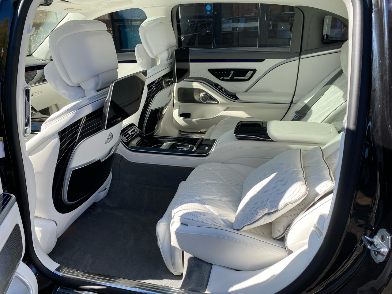 Mercedes-Benz Maybach S 680 4MATIC 2023 Mercedes-Benz Maybach S 680 4MATIC 2023