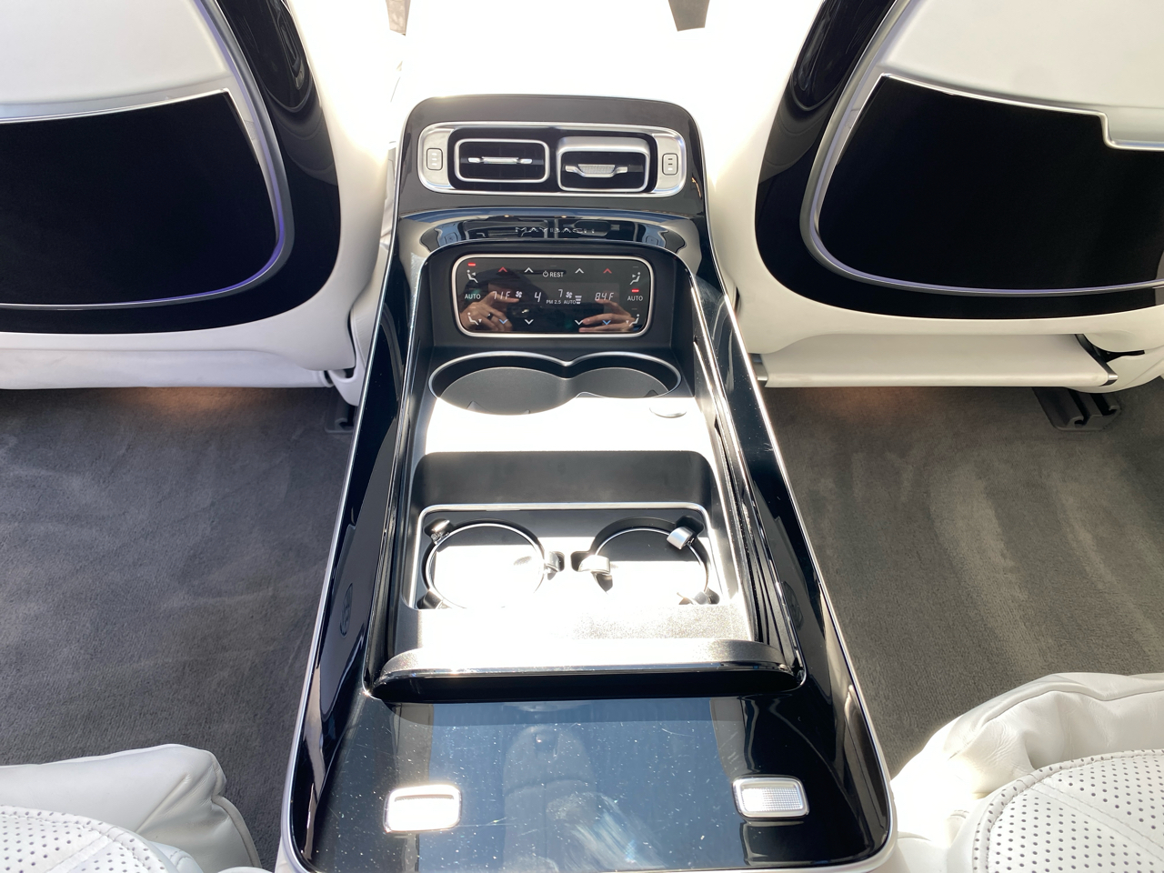 Mercedes-Benz Maybach S 680 4MATIC 2023 Mercedes-Benz Maybach S 680 4MATIC 2023