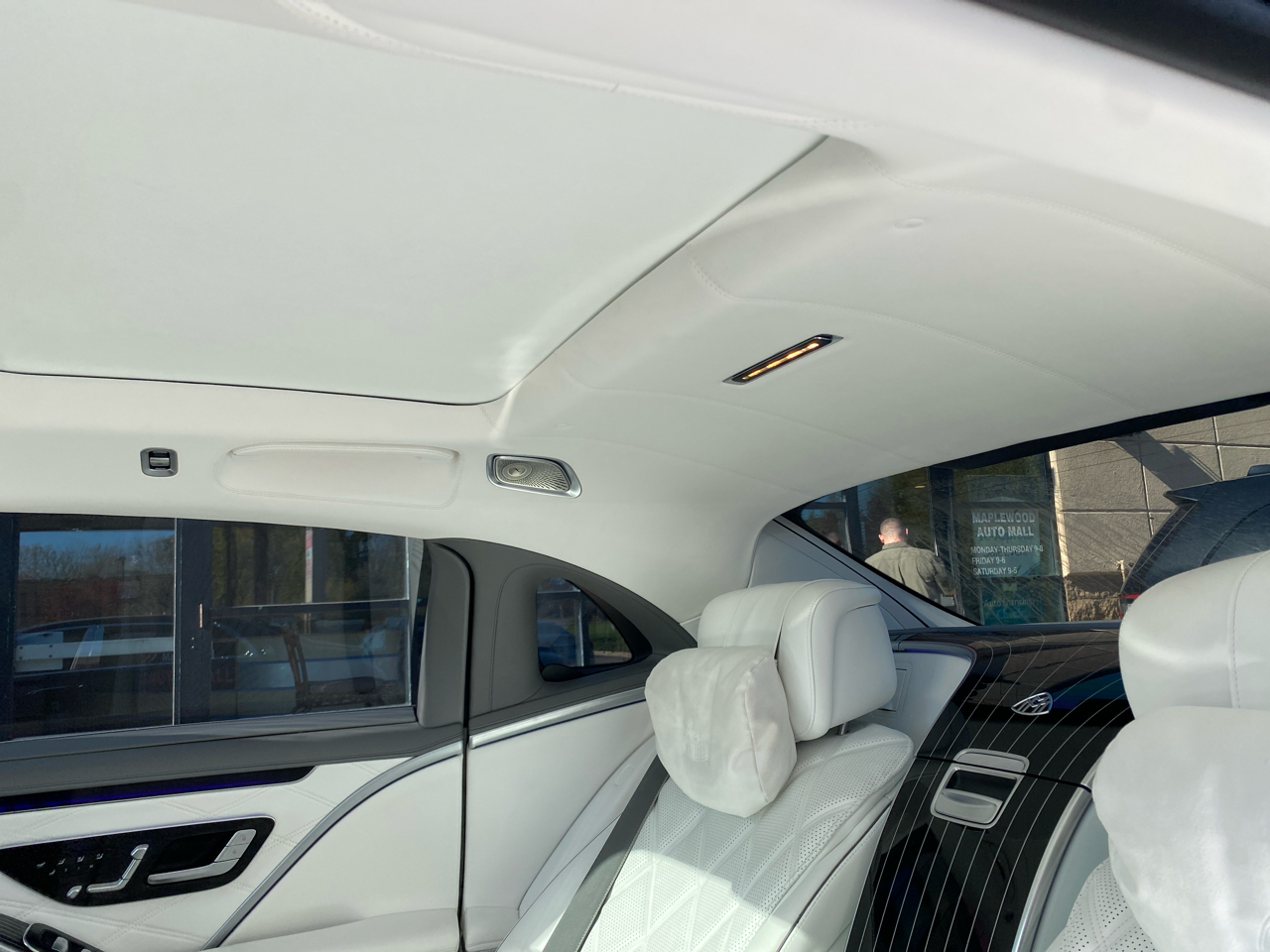 Mercedes-Benz Maybach S 680 4MATIC 2023 Mercedes-Benz Maybach S 680 4MATIC 2023