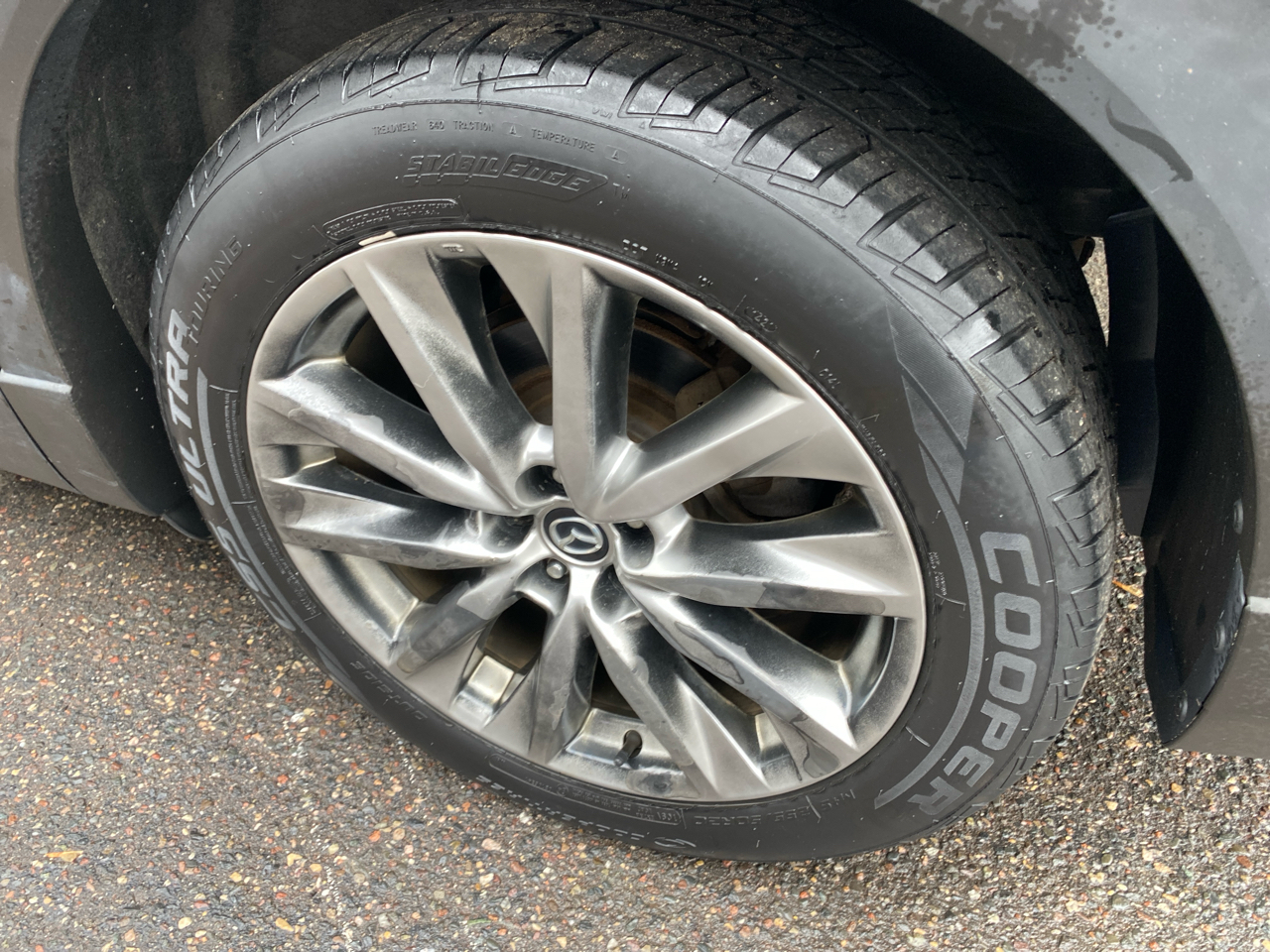 2016 Mazda CX-9 Signature photo 4