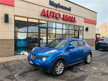2011 Nissan Juke S FWD