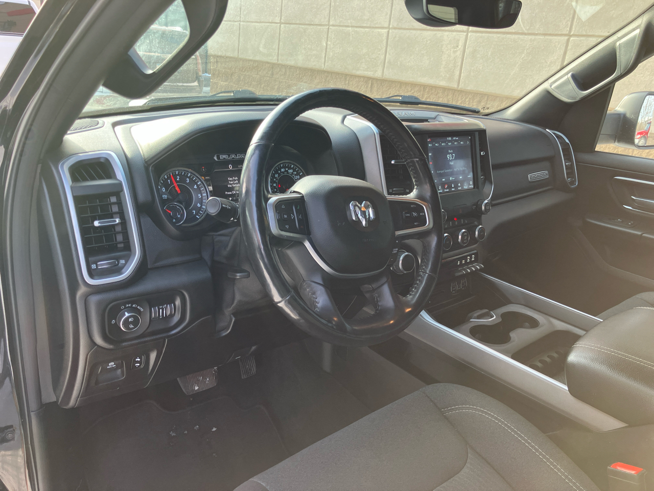 RAM 1500 Big Horn Crew Cab SWB 4WD 2019
