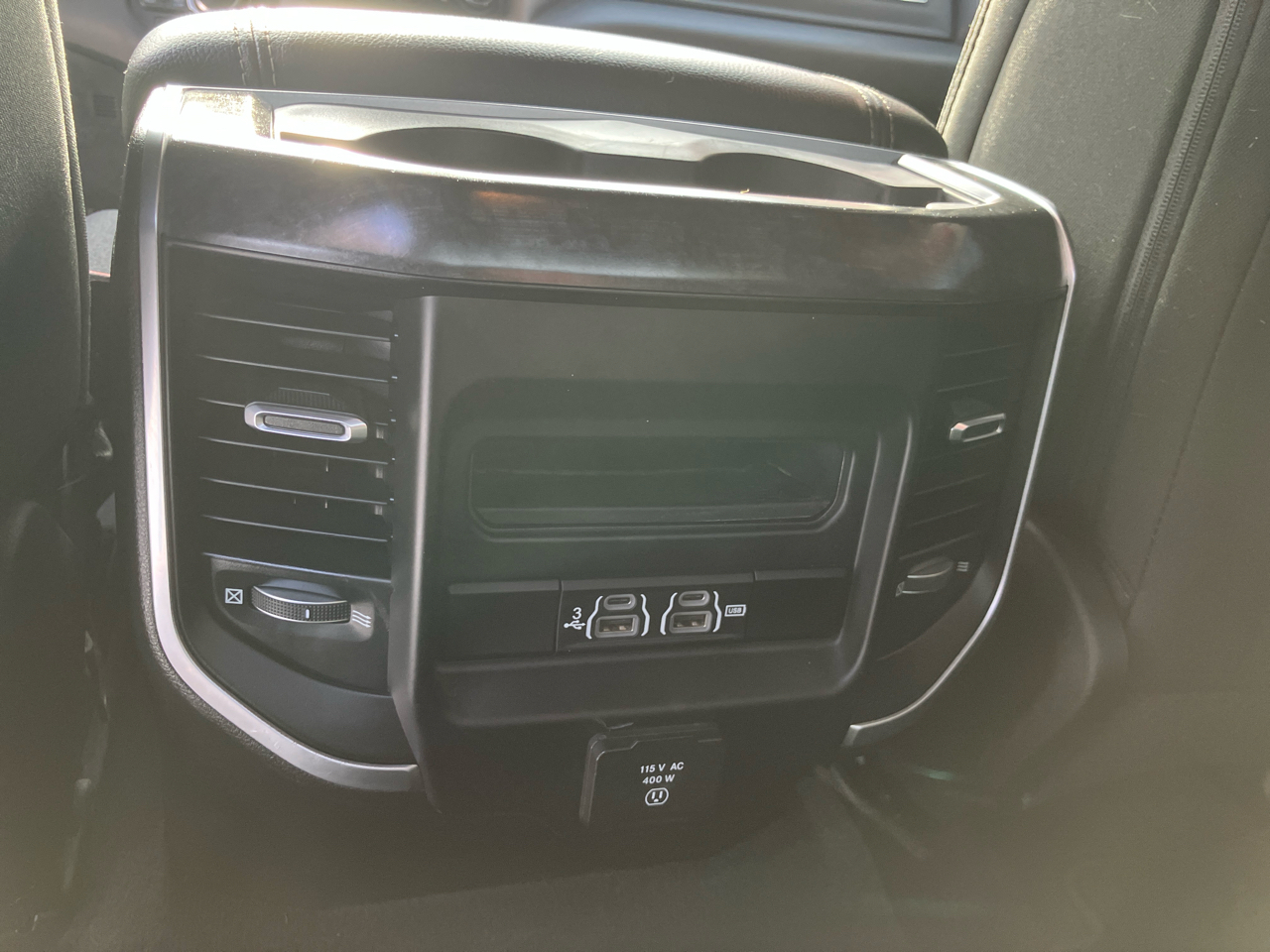 RAM 1500 Big Horn Crew Cab SWB 4WD 2019