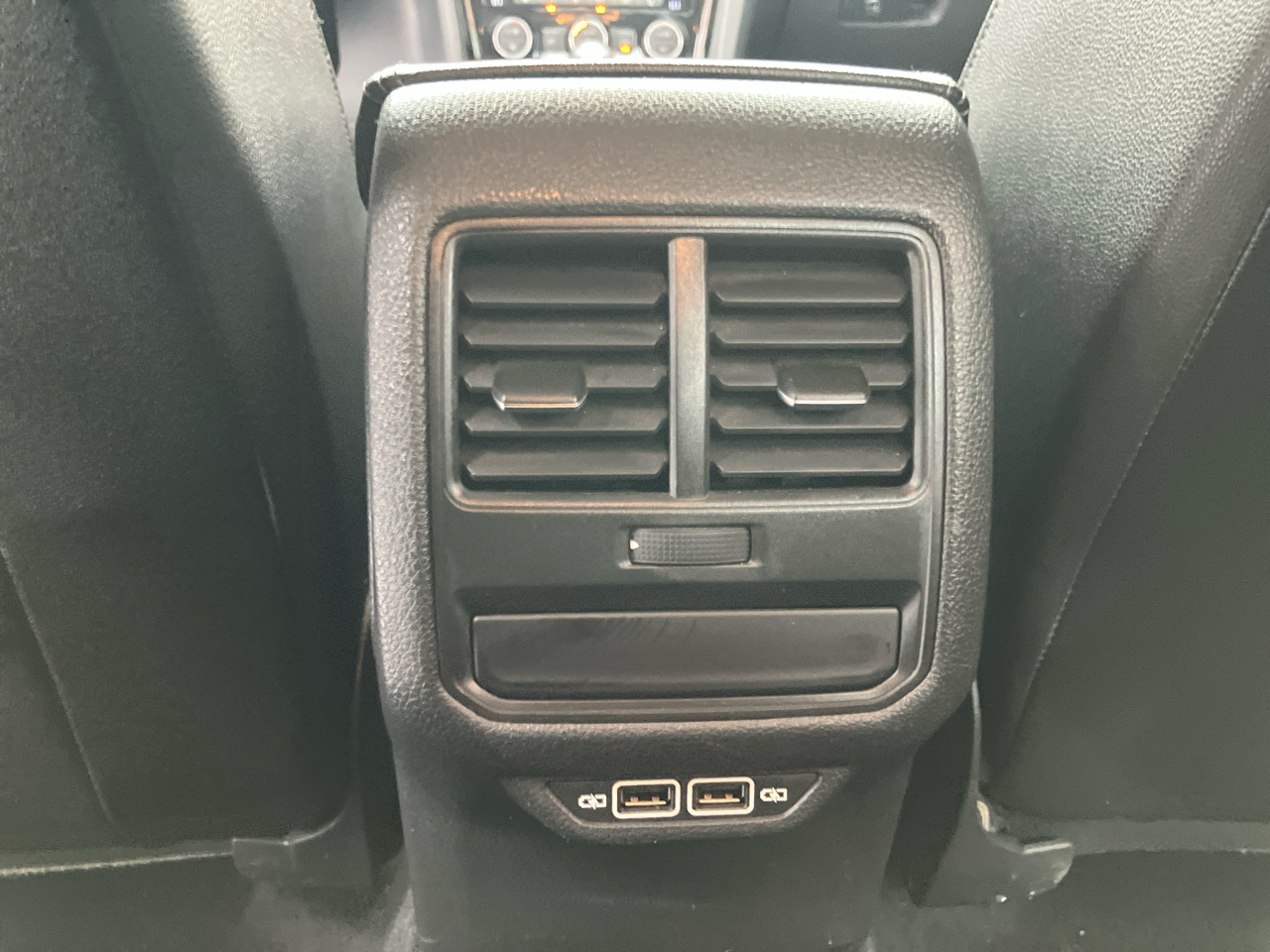 Volkswagen Passat SE 2022