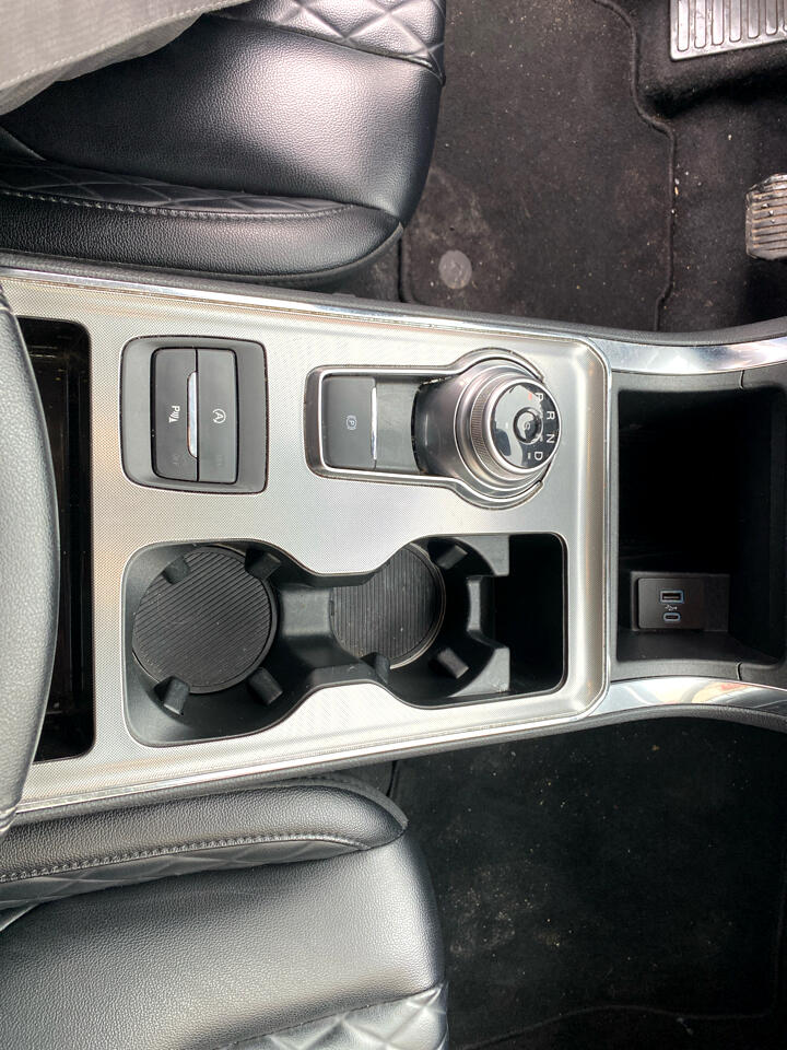 Ford Edge Titanium 2024