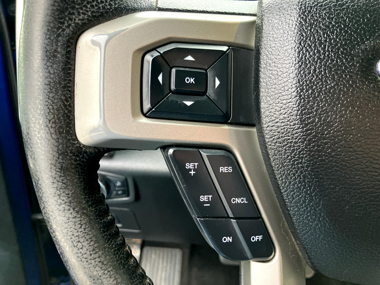 Ford F-150 Lariat 4WD SuperCrew 6.5' Box 2015