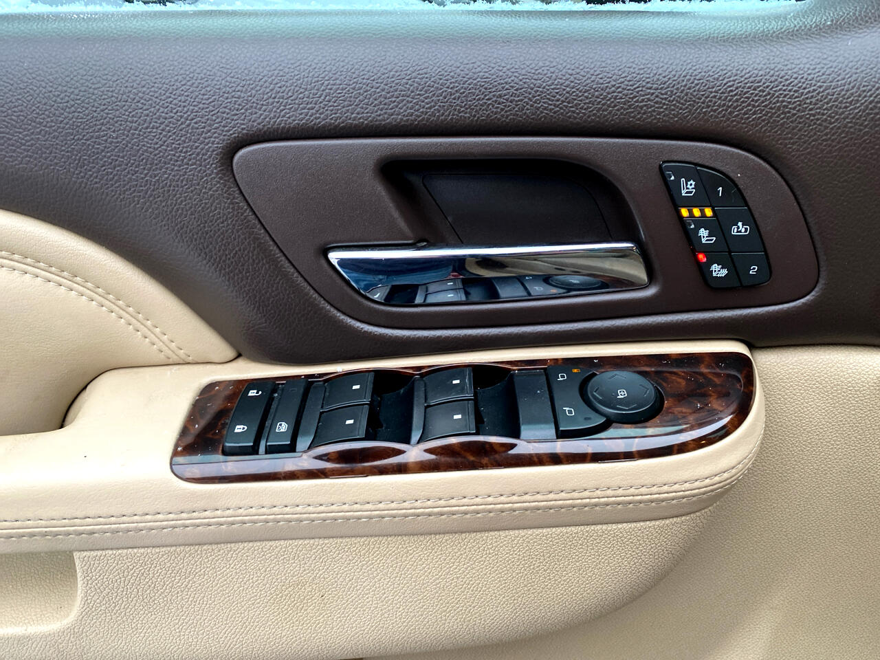 GMC Sierra 3500HD Denali Crew Cab SRW 4WD 2014