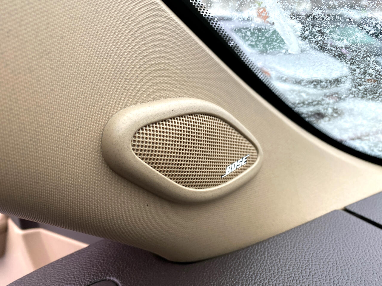 GMC Sierra 3500HD Denali Crew Cab SRW 4WD 2014