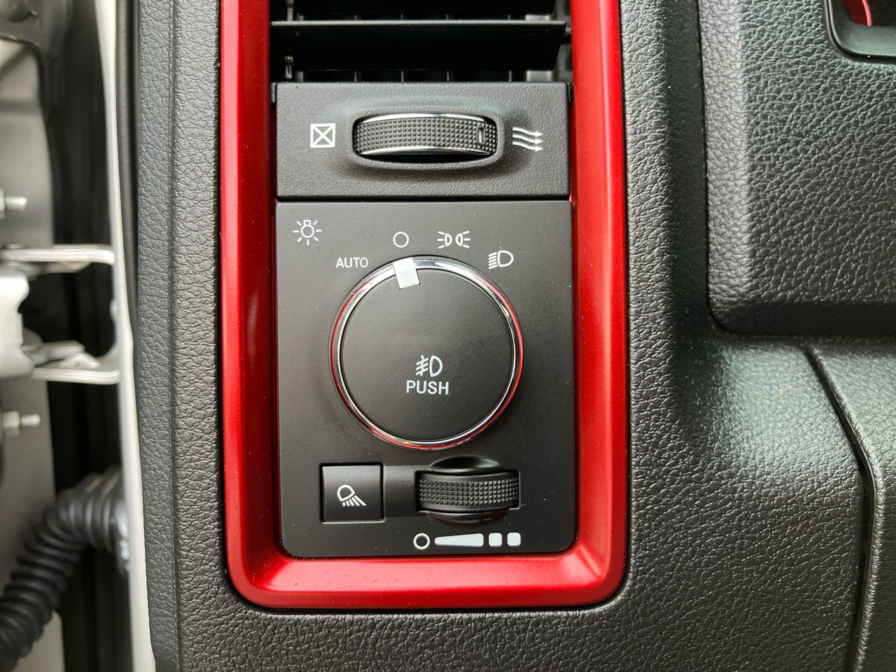 RAM 1500 Rebel Crew Cab 4WD 2017