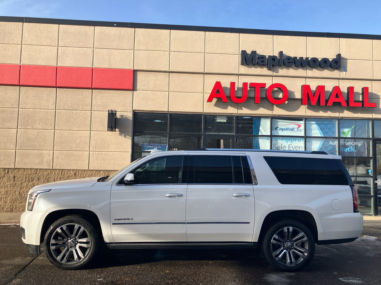 GMC Yukon XL Denali 4WD 2020