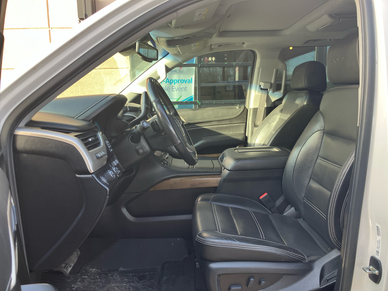 GMC Yukon XL Denali 4WD 2020