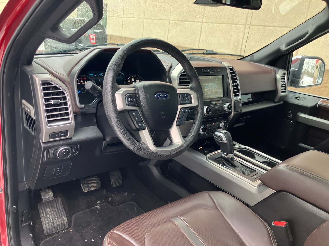 Ford F-150 Platinum 4WD SuperCrew 6.5' Box 2015