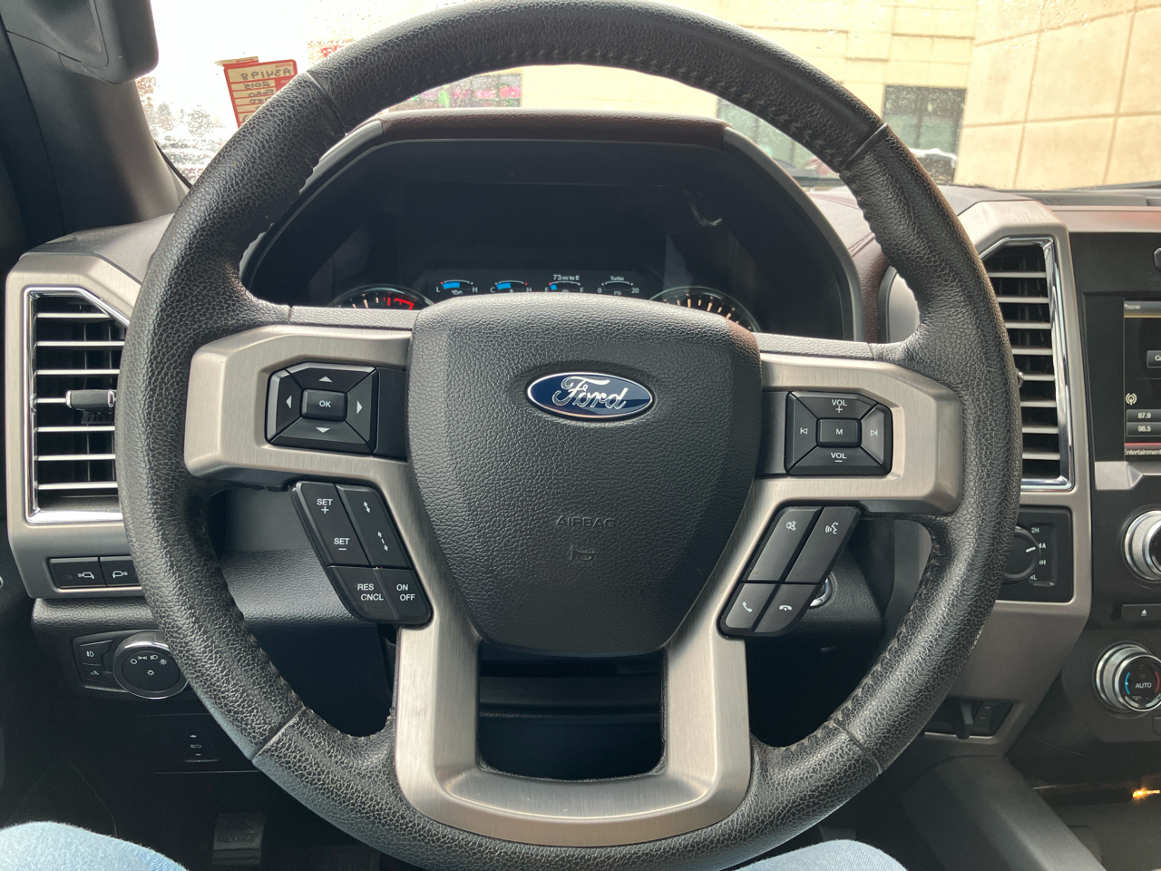 Ford F-150 Platinum 4WD SuperCrew 6.5' Box 2015