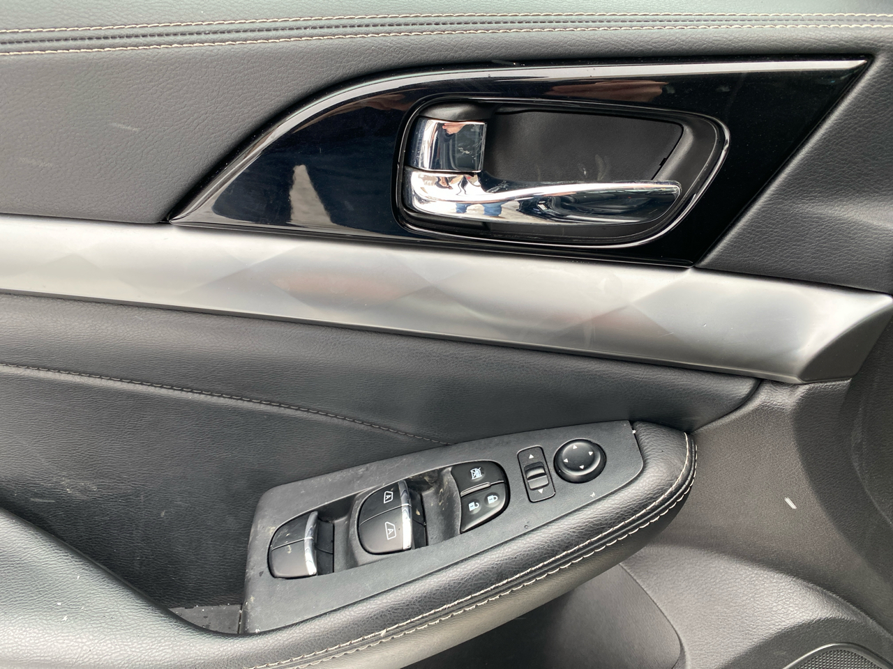 Nissan Maxima 3.5 SL 2023