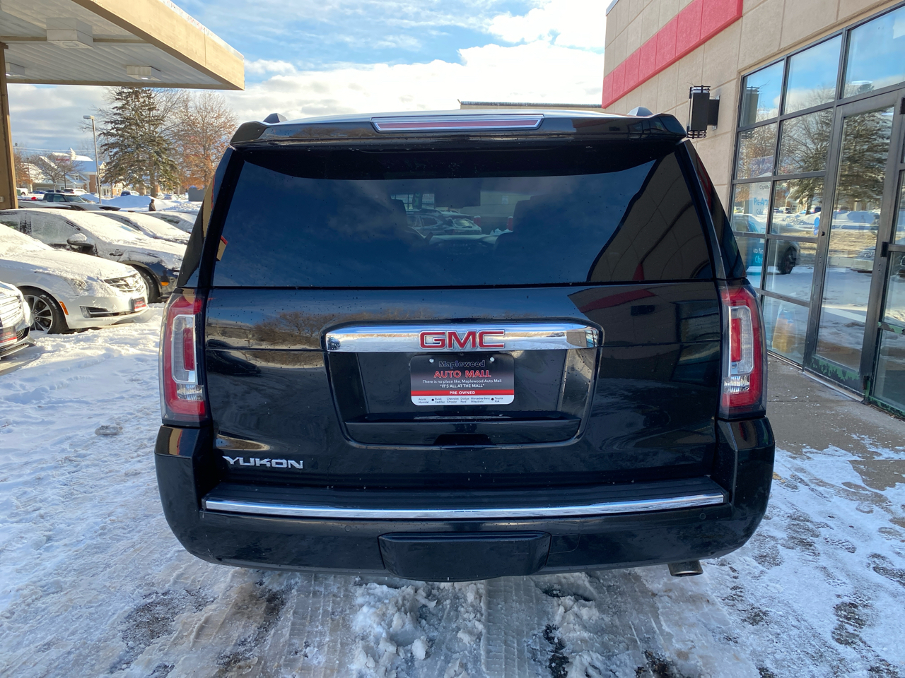 GMC Yukon Denali 4WD 2019