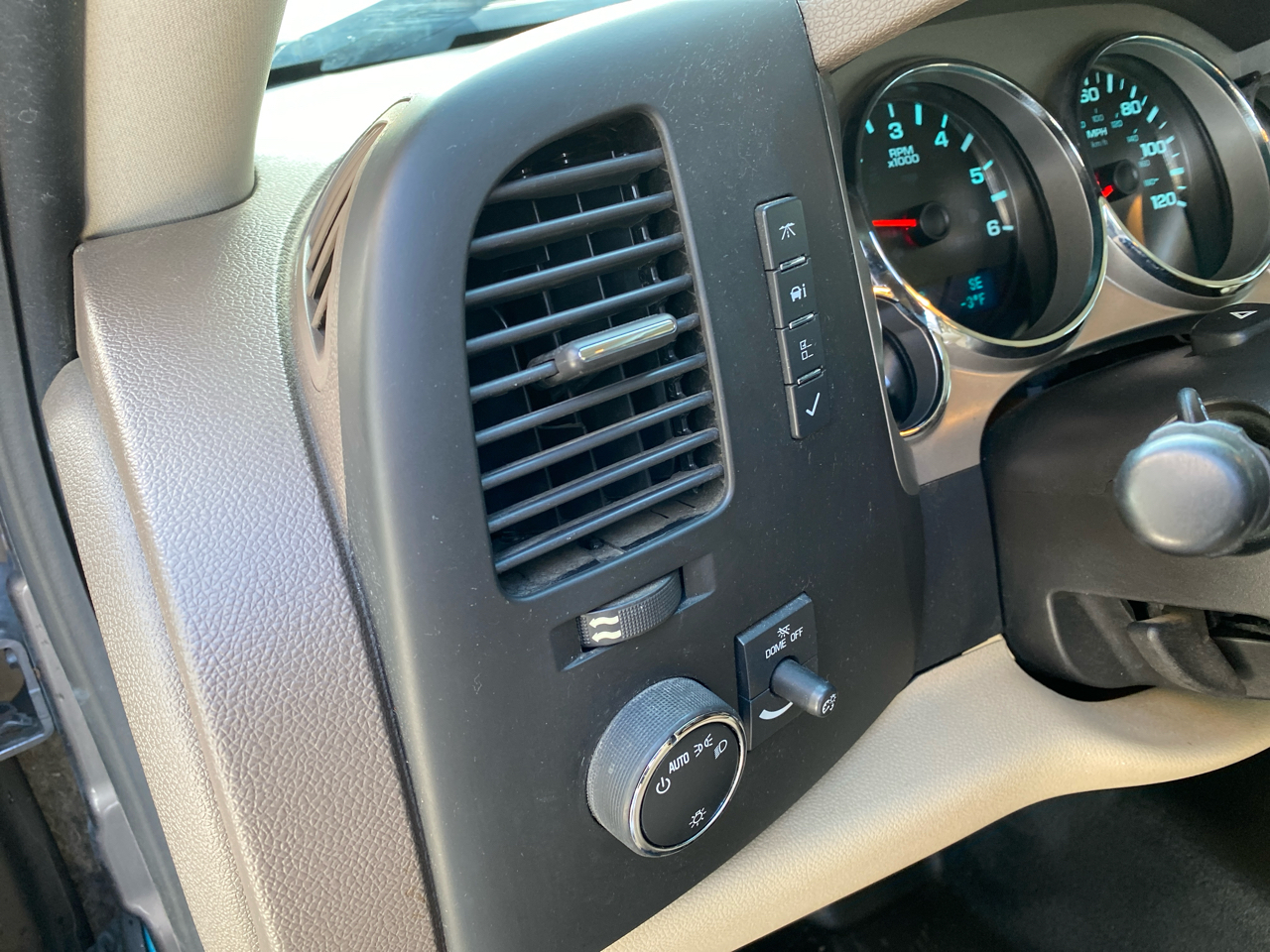 GMC Sierra 1500 4WD Ext Cab 157.5" SLE 2013