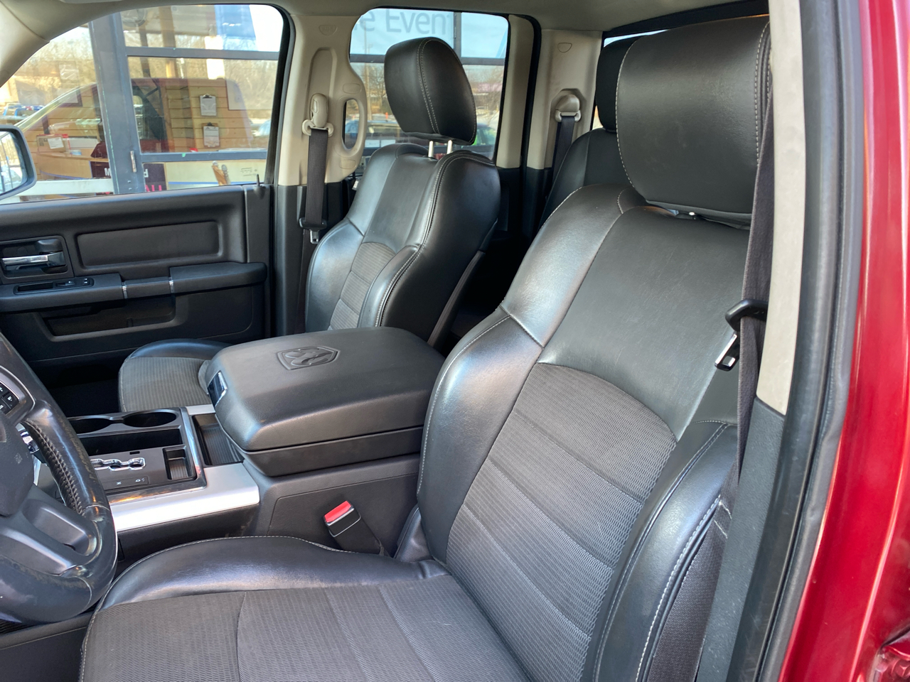 RAM 1500 Sport Quad Cab 4WD 2012