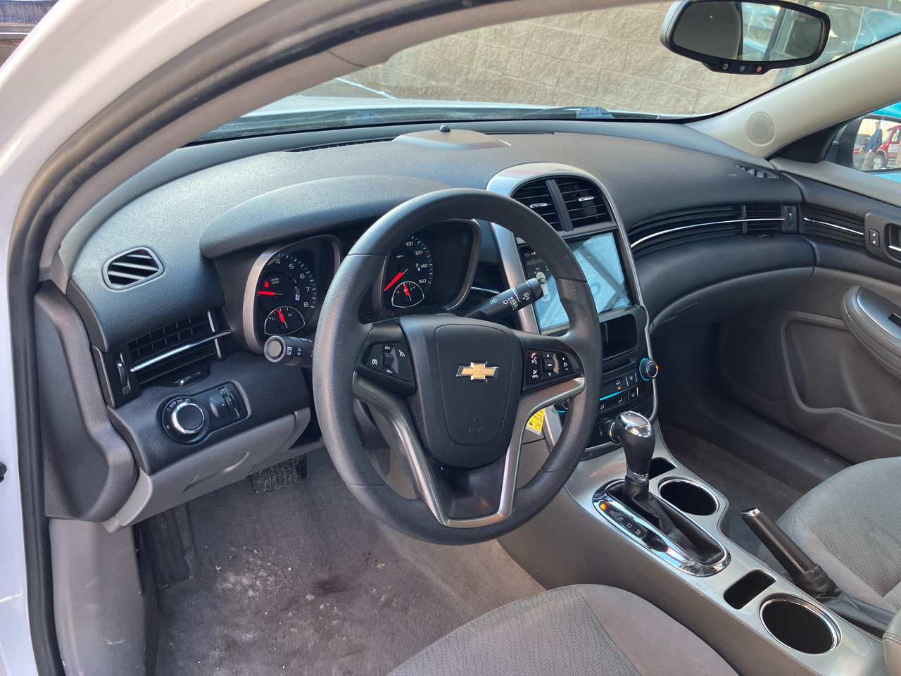 Chevrolet Malibu LS 2015