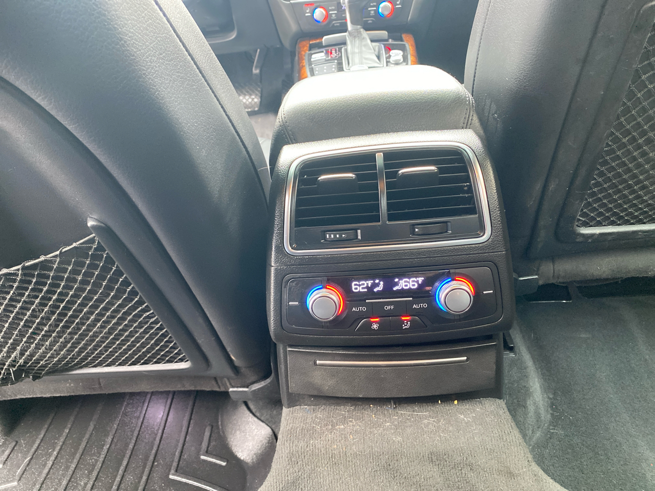 Audi A6 3.0T Premium Plus quattro 2015