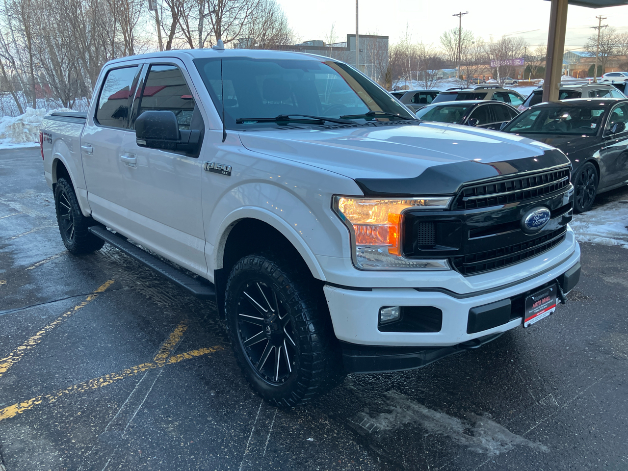 Ford F-150 XLT SuperCrew 4WD 2018