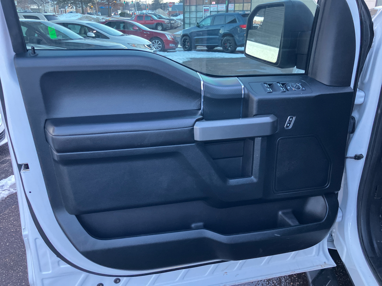 Ford F-150 XLT SuperCrew 4WD 2018