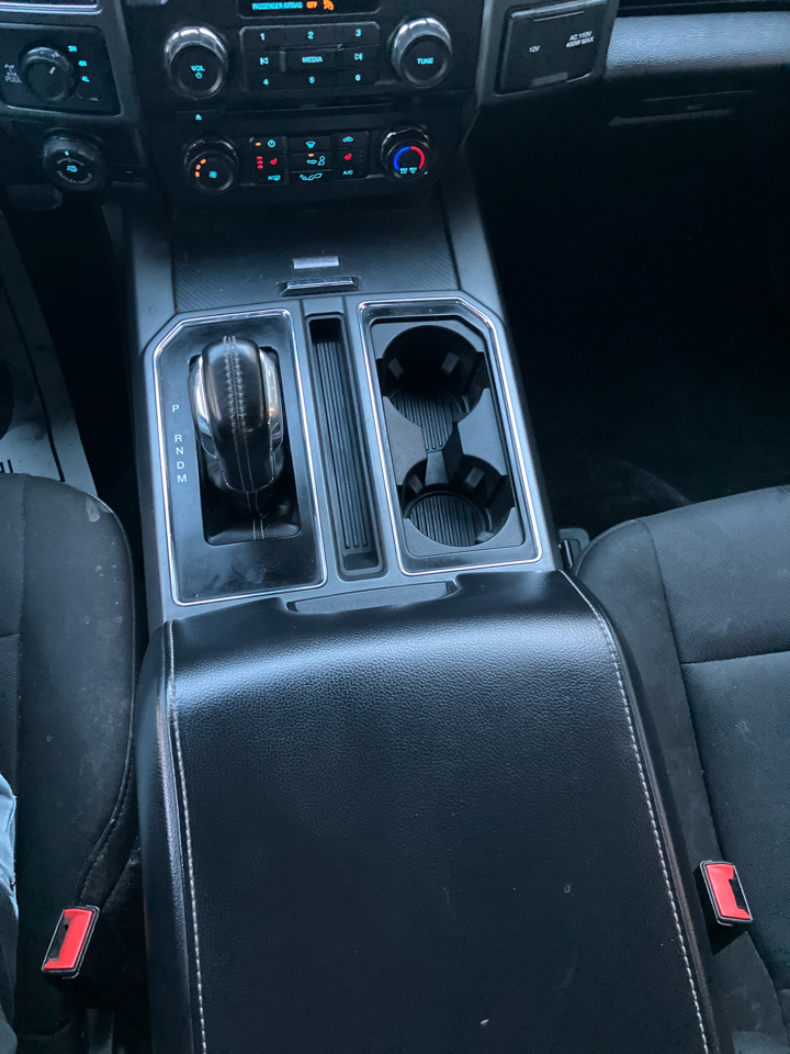 Ford F-150 XLT SuperCrew 4WD 2018