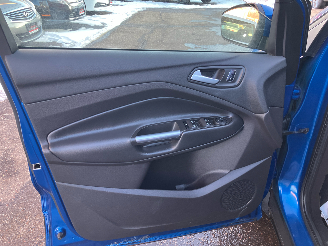 Ford Escape SE FWD 2017