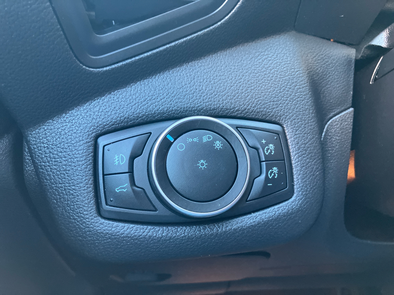 Ford Escape SE FWD 2017