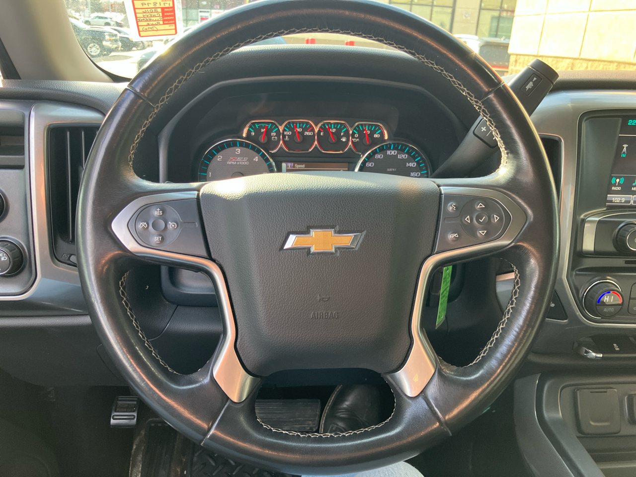 Chevrolet Silverado 1500 Z71 Ext Cab 4WD 4D 2016