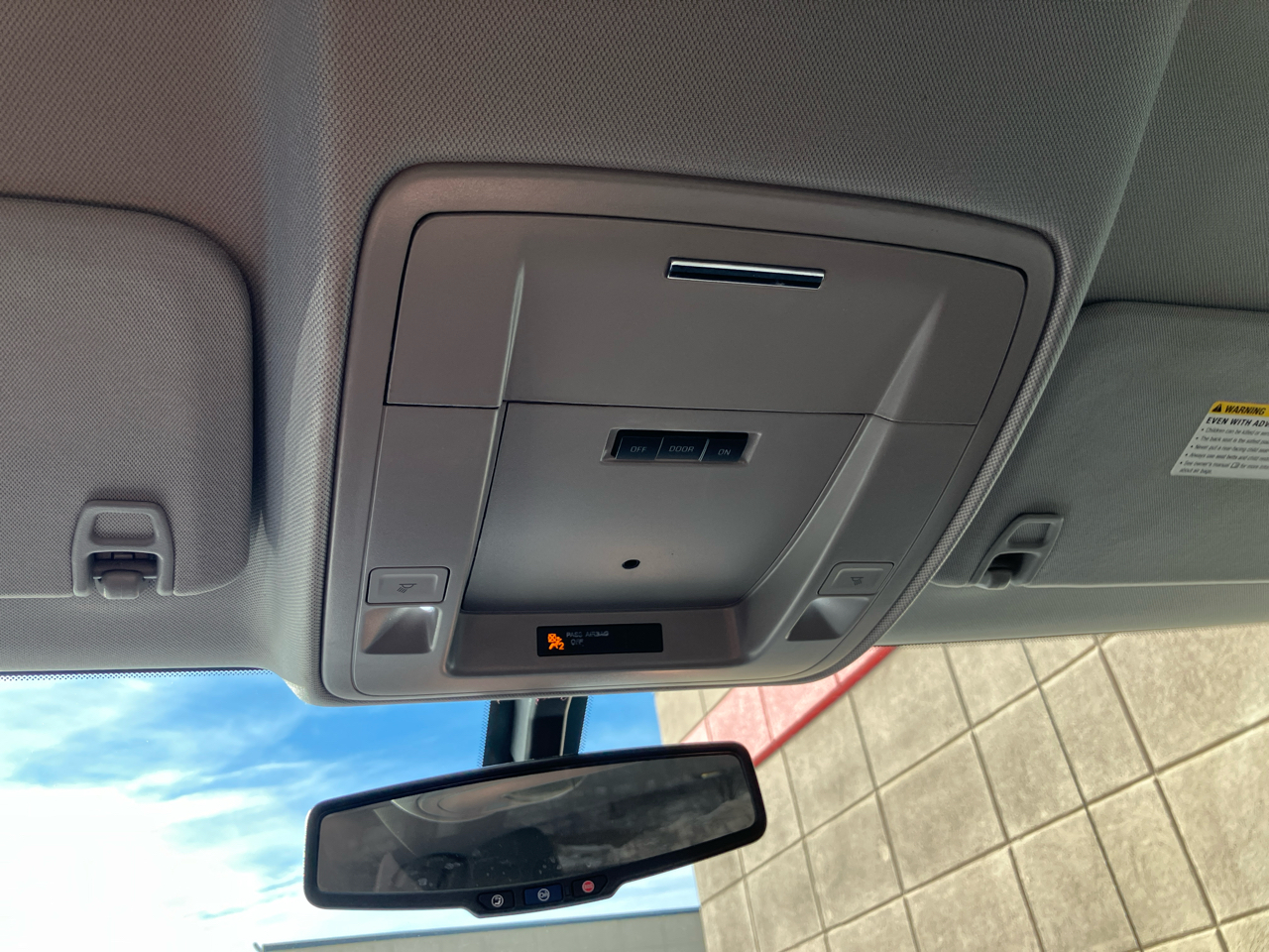 Chevrolet Silverado 1500 Z71 Ext Cab 4WD 4D 2016