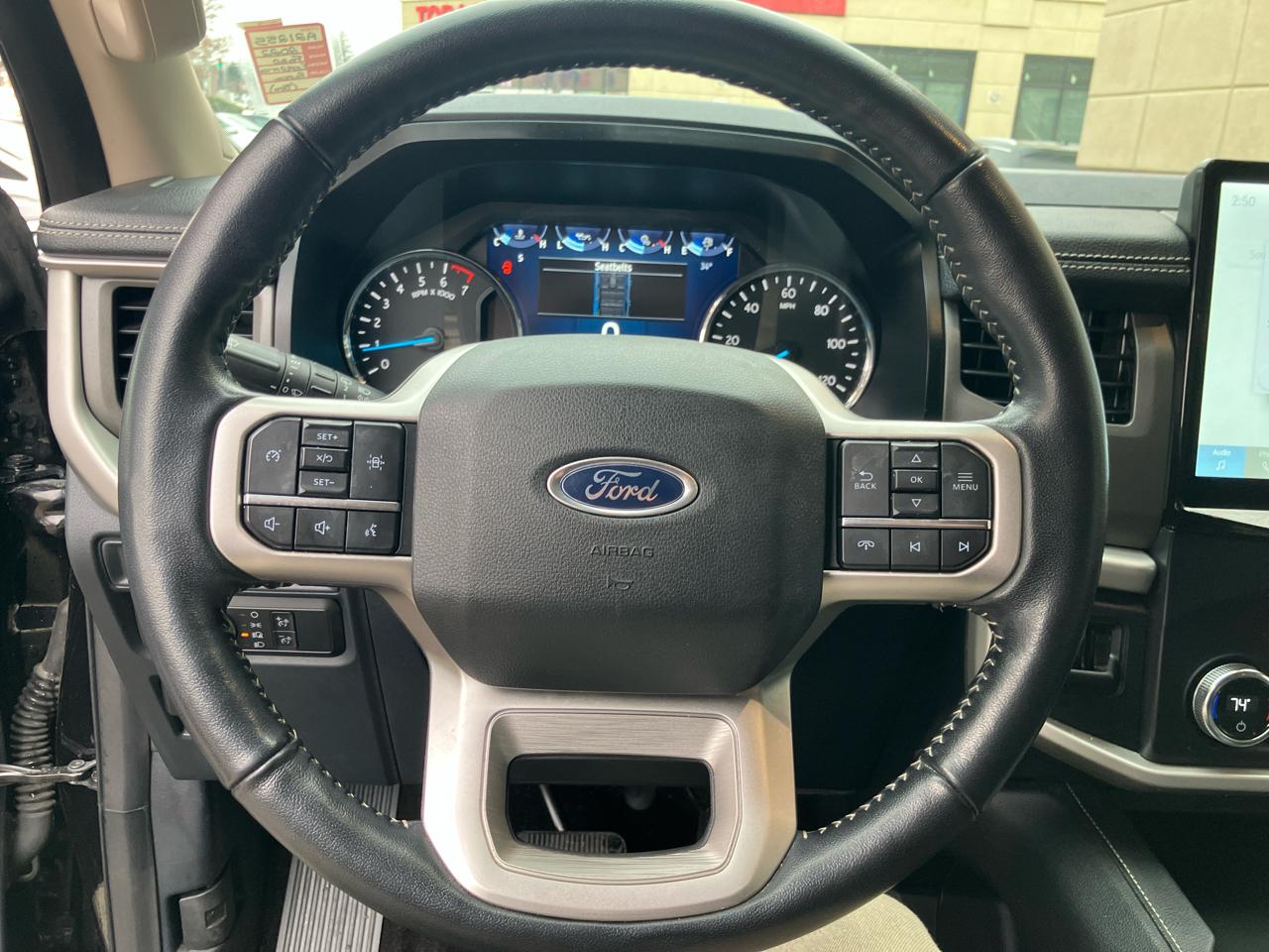 Ford Expedition XLT 4WD 2022