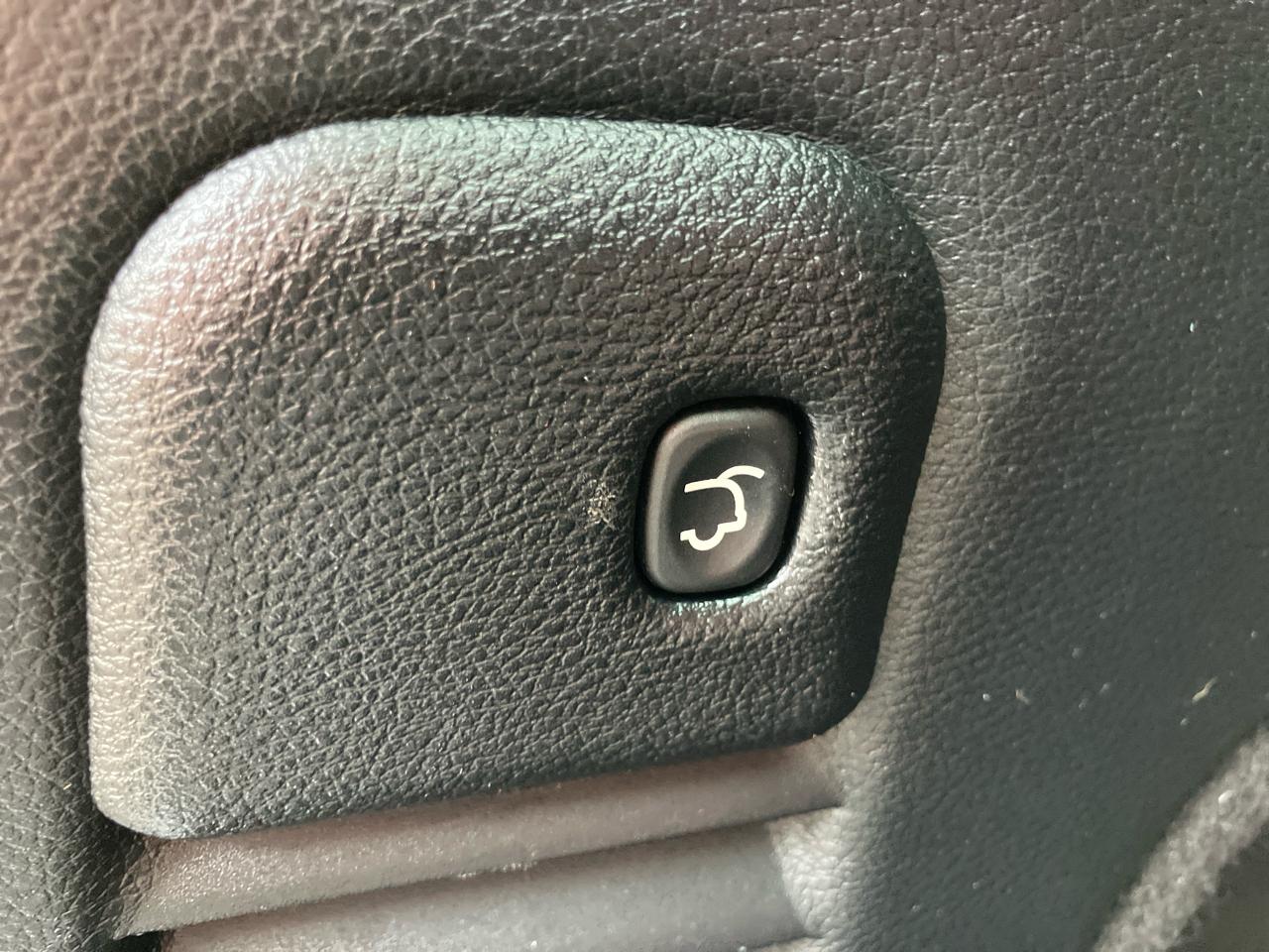 Jeep Grand Cherokee Overland 4WD 2017