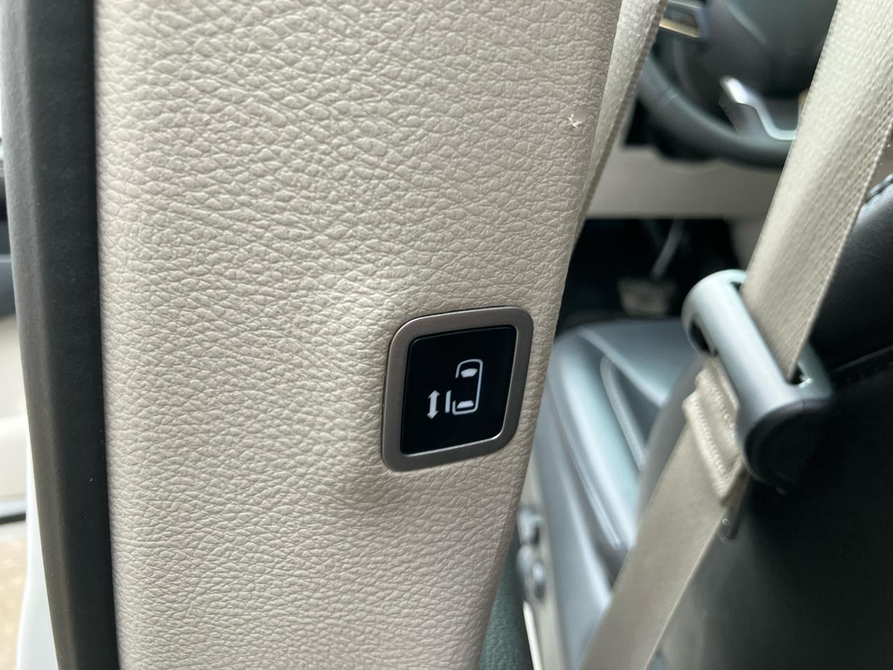 Chrysler Pacifica Touring L 2024