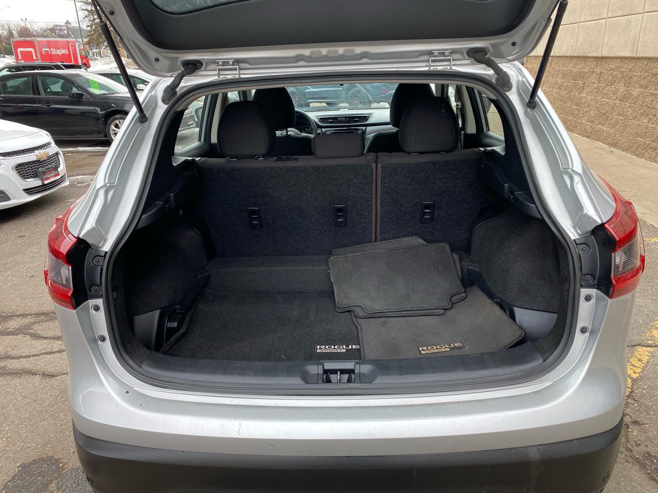 Nissan Rogue Sport S AWD 2021