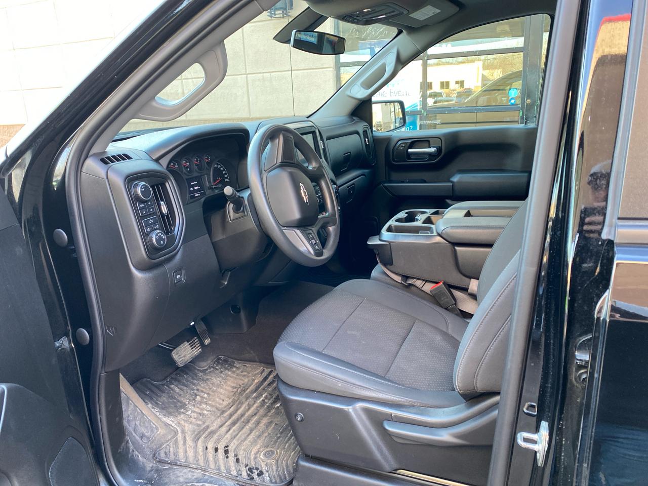 Chevrolet Silverado 1500 Limited Custom Trail Boss Crew Cab Short Box 4WD 2022