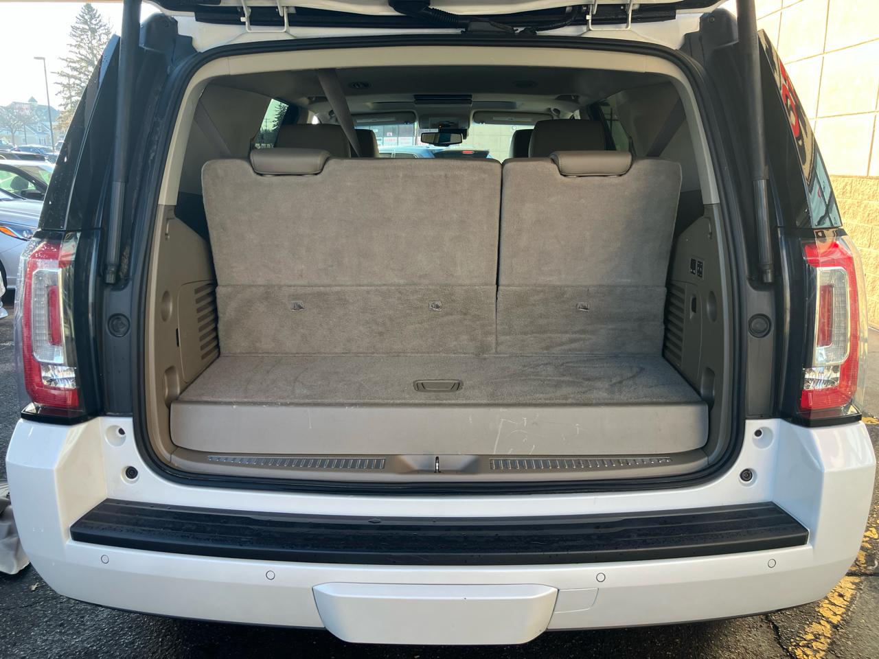 GMC Yukon SLT 4WD 2018