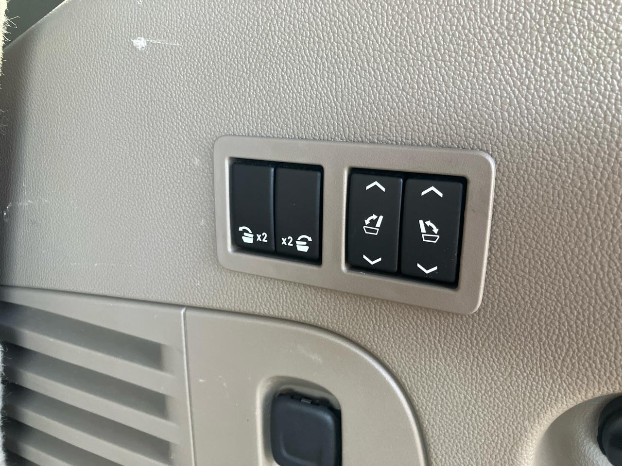 GMC Yukon SLT 4WD 2018