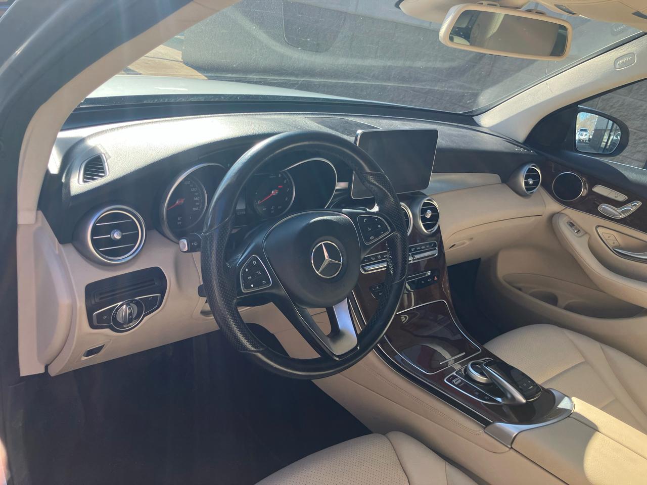 Mercedes-Benz GLC-Class GLC300 4MATIC 2016