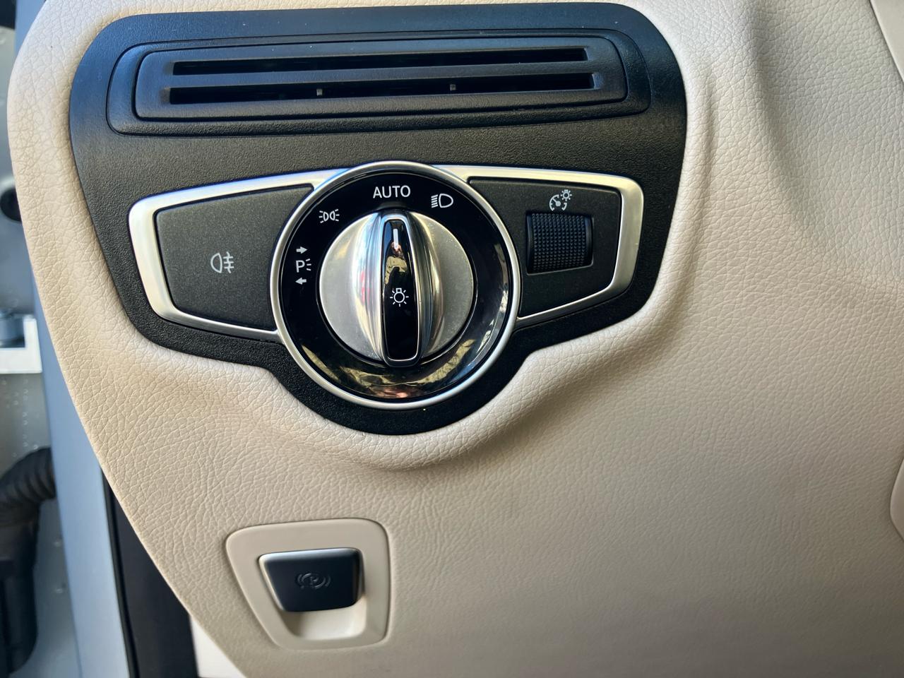 Mercedes-Benz GLC-Class GLC300 4MATIC 2016