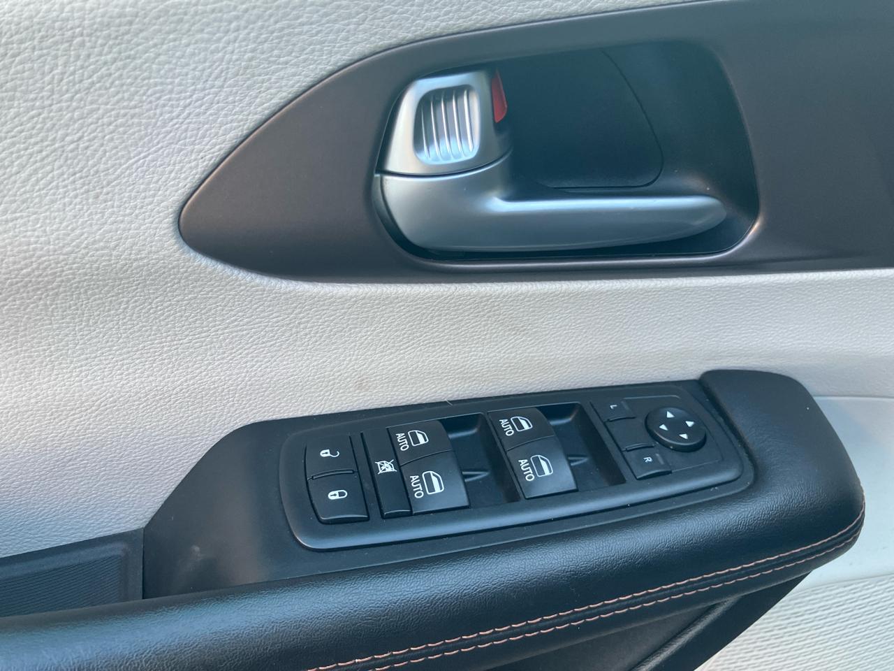Chrysler Pacifica Touring-L Plus 2019