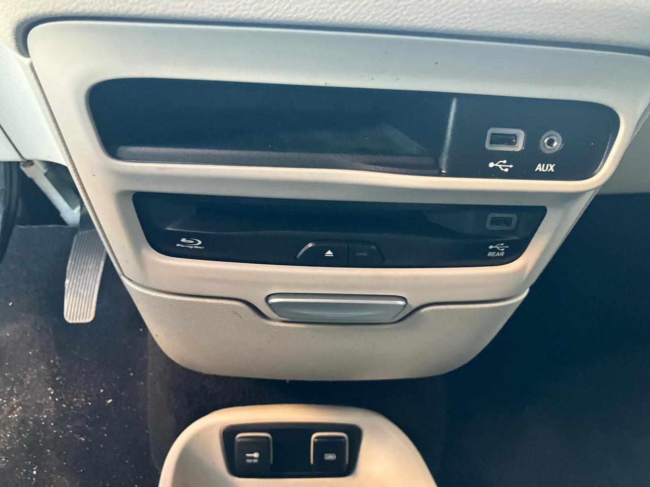 Chrysler Pacifica Touring-L Plus 2019
