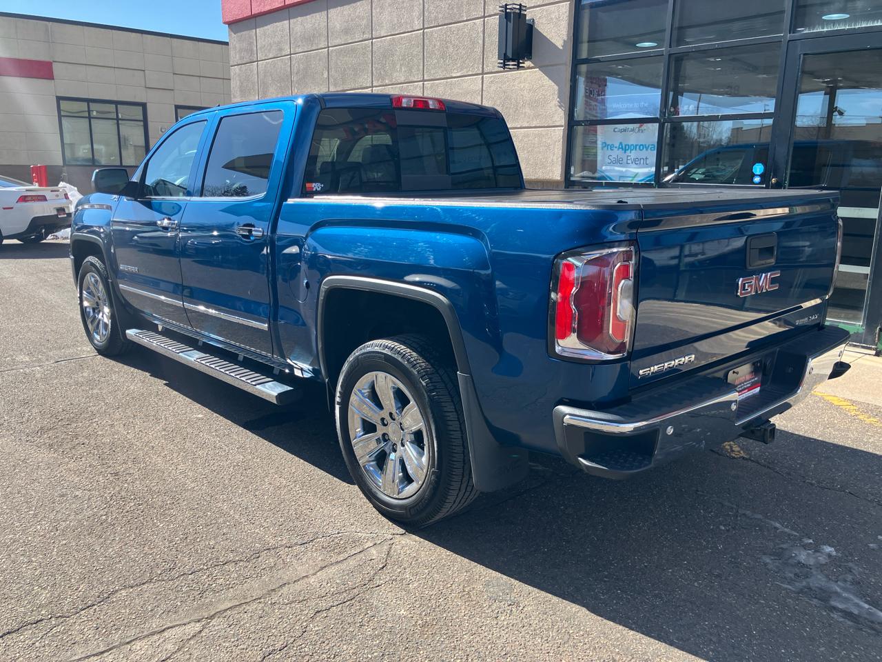 GMC Sierra 1500 SLT Crew Cab 4WD 2017