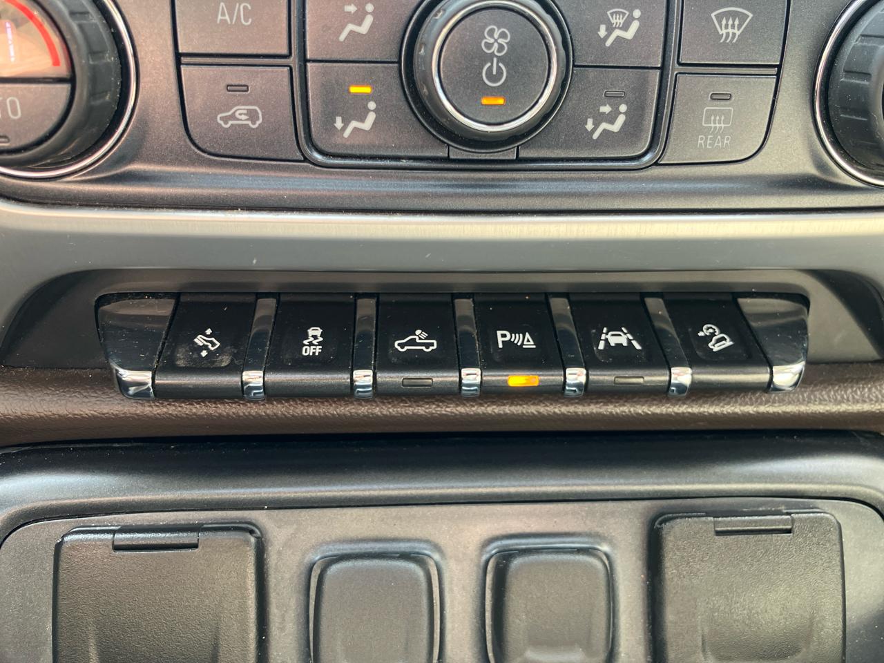 GMC Sierra 1500 SLT Crew Cab 4WD 2017