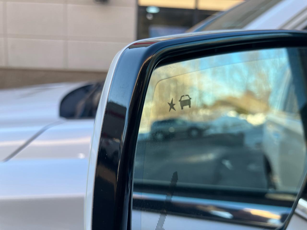 GMC Yukon Denali 4WD 2016