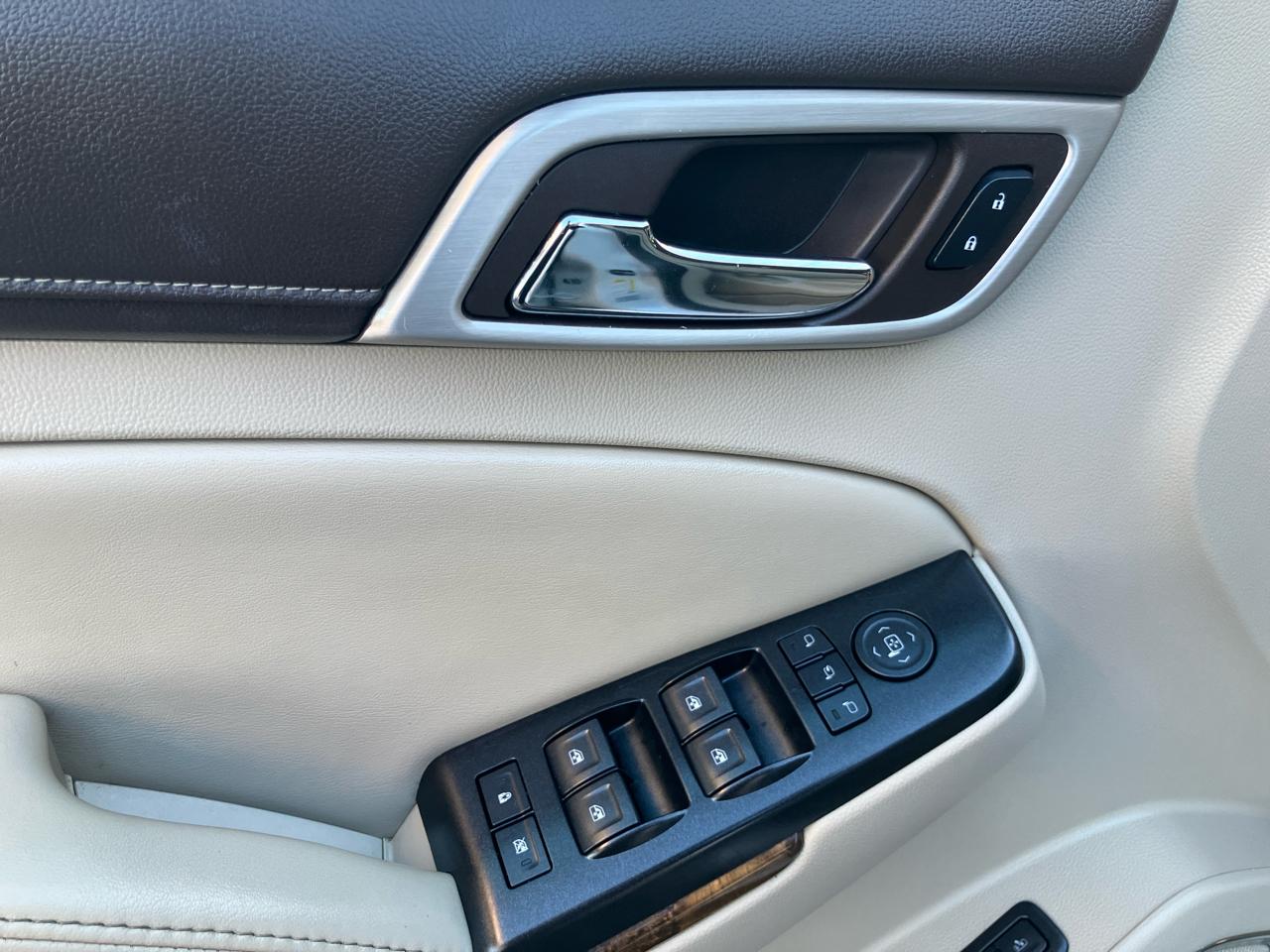 GMC Yukon Denali 4WD 2016