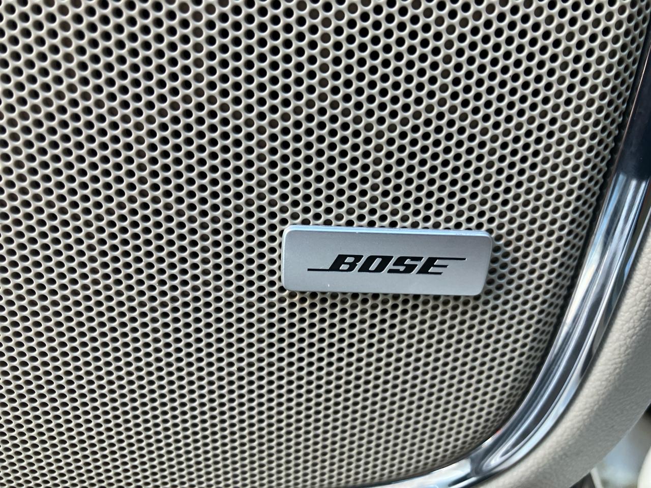 GMC Yukon Denali 4WD 2016