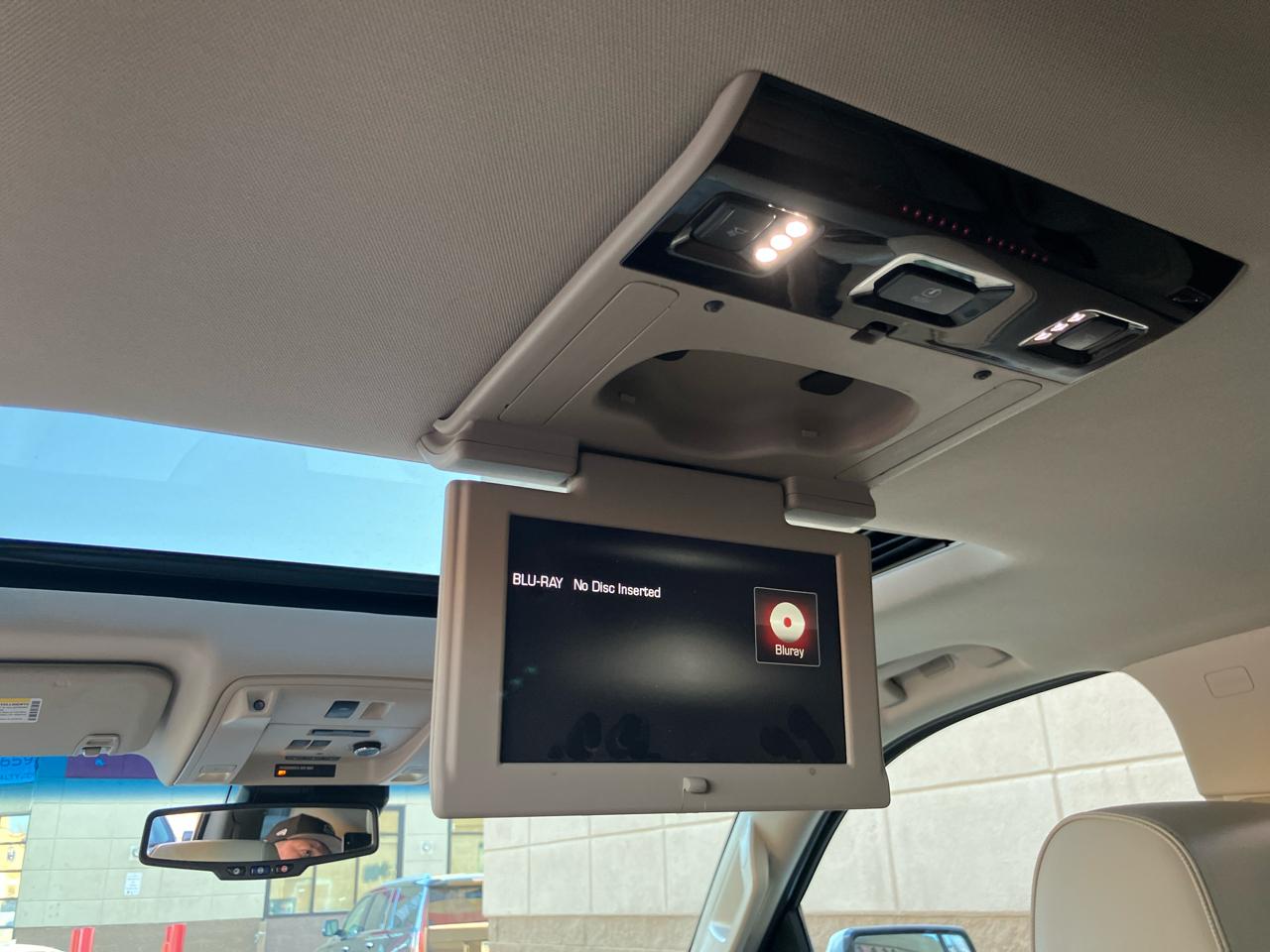 GMC Yukon Denali 4WD 2016