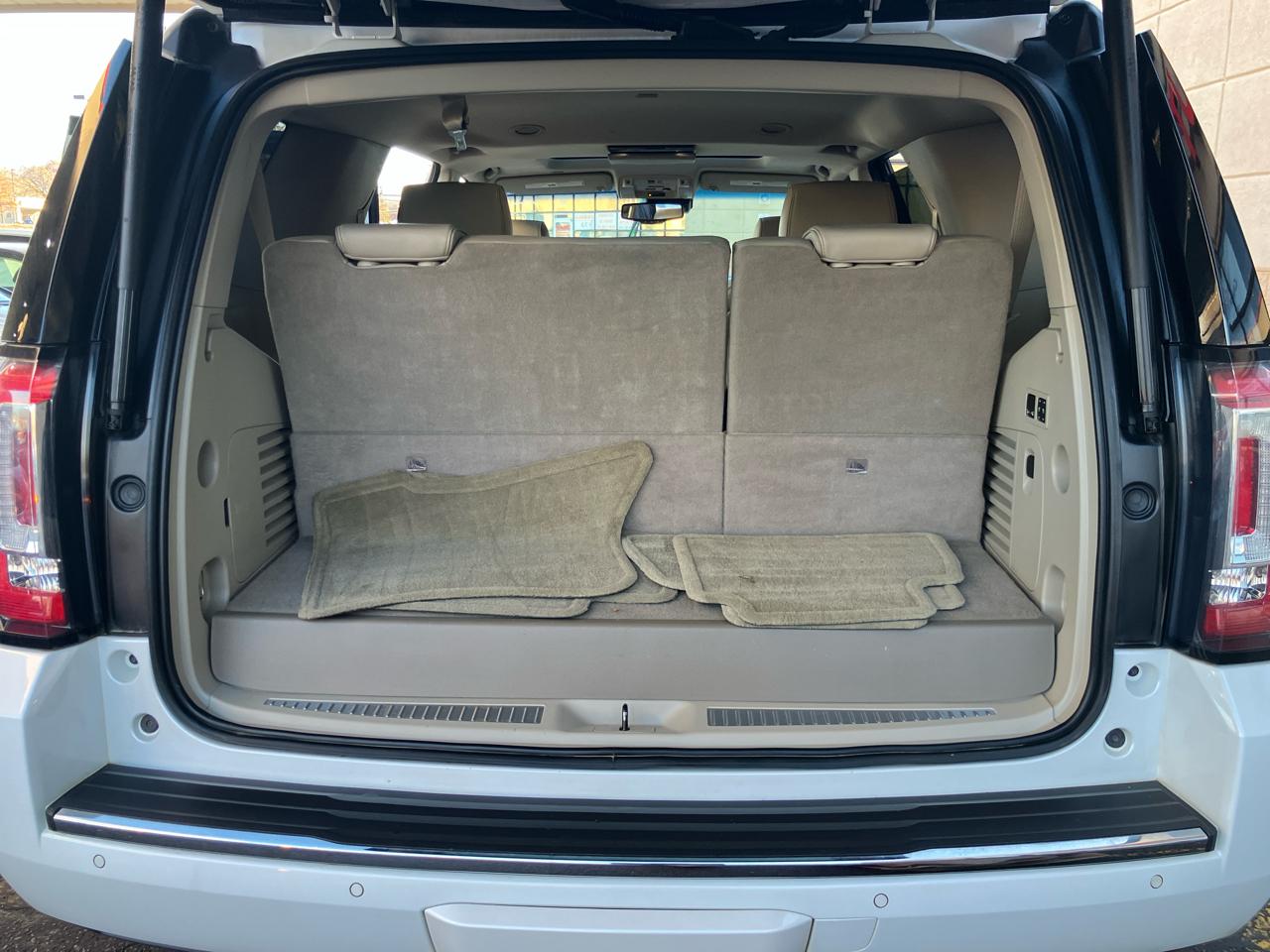 GMC Yukon Denali 4WD 2016